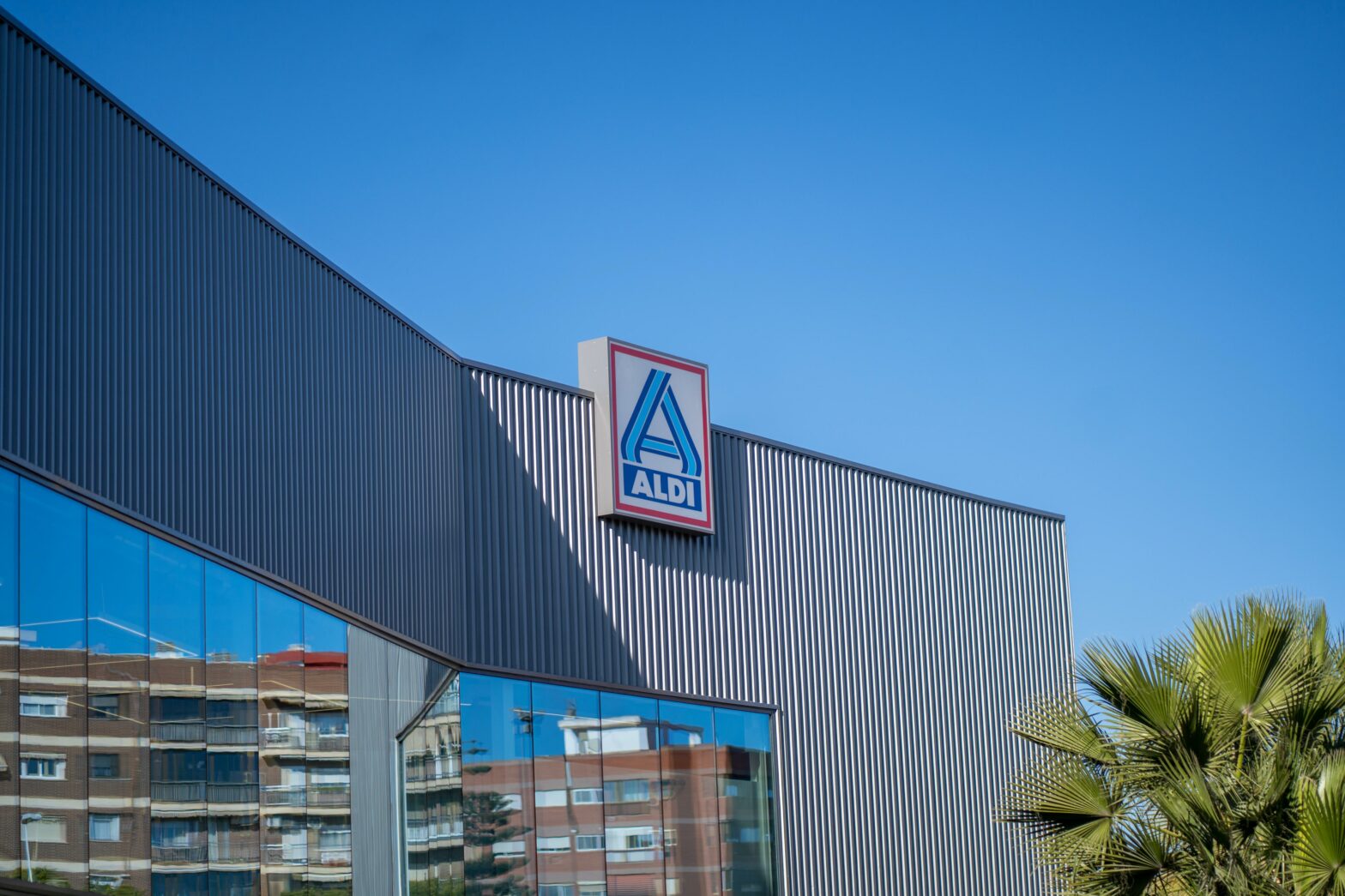 entregamos a Aldi su nueva tienda en Valencia