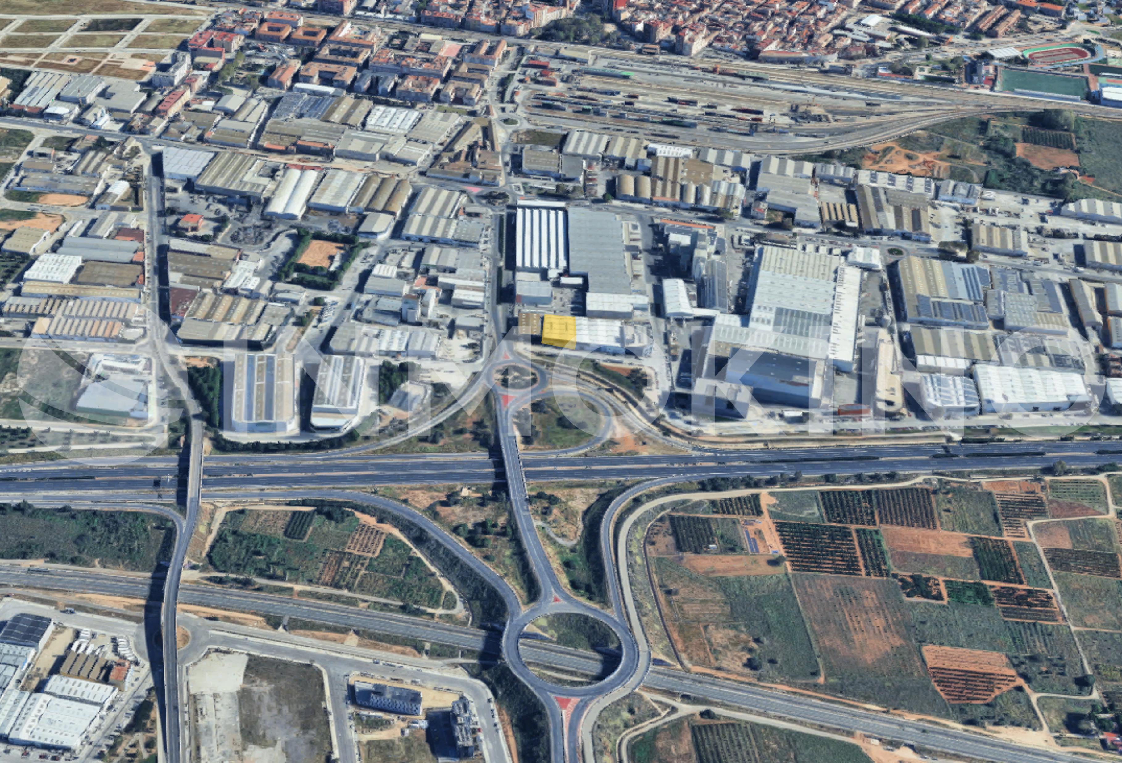 Foto de la propiedad Nave industrial en alquiler primera línea de la Pista de Silla 