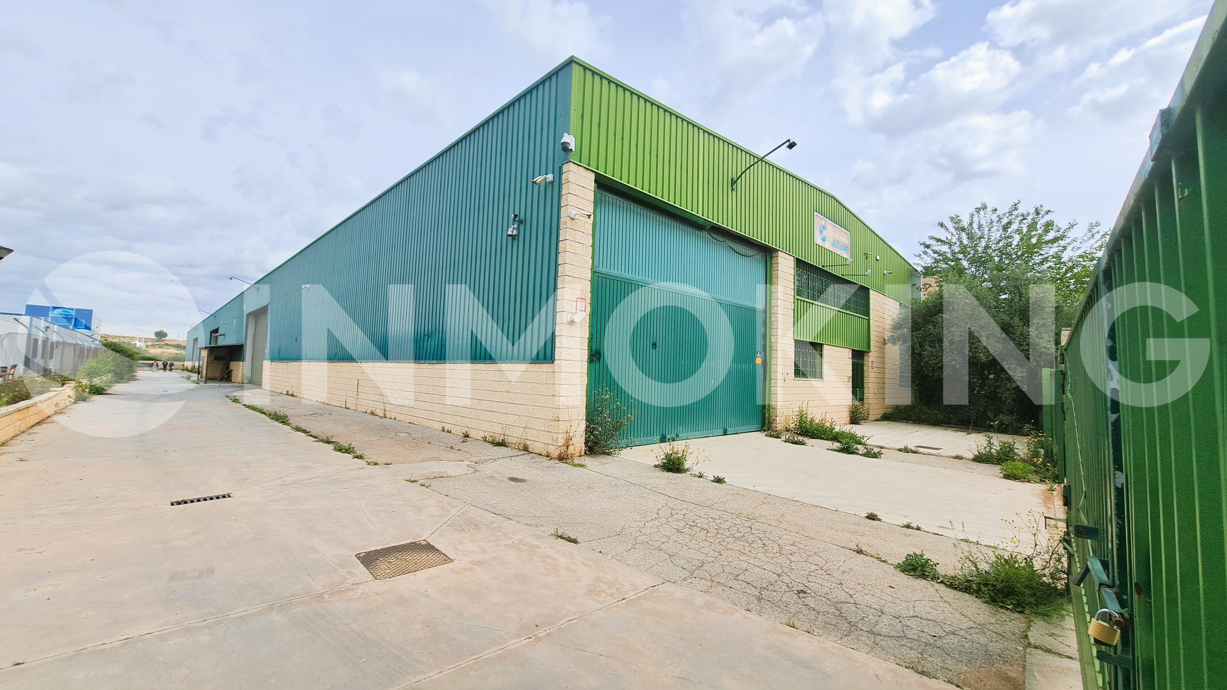Foto de la propiedad Nave en venta en Meco