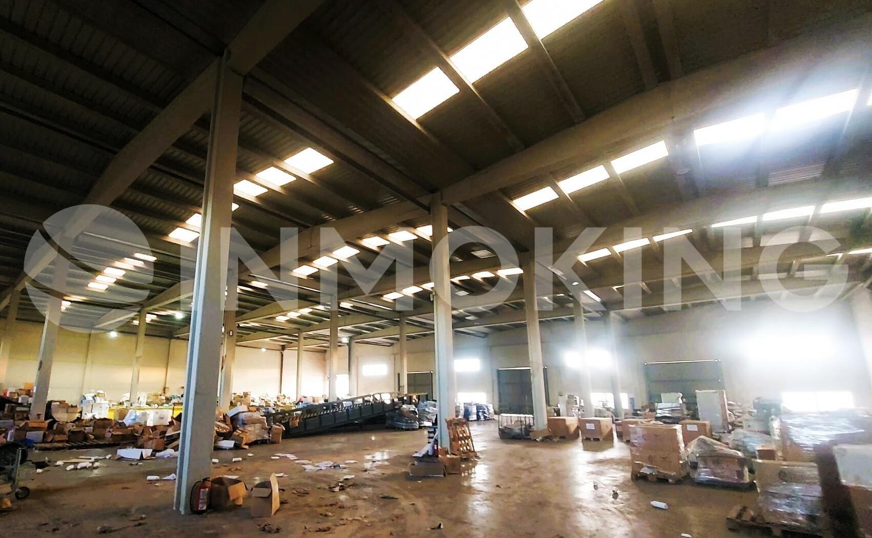 Foto de la propiedad Nave industrial en venta, Silla 