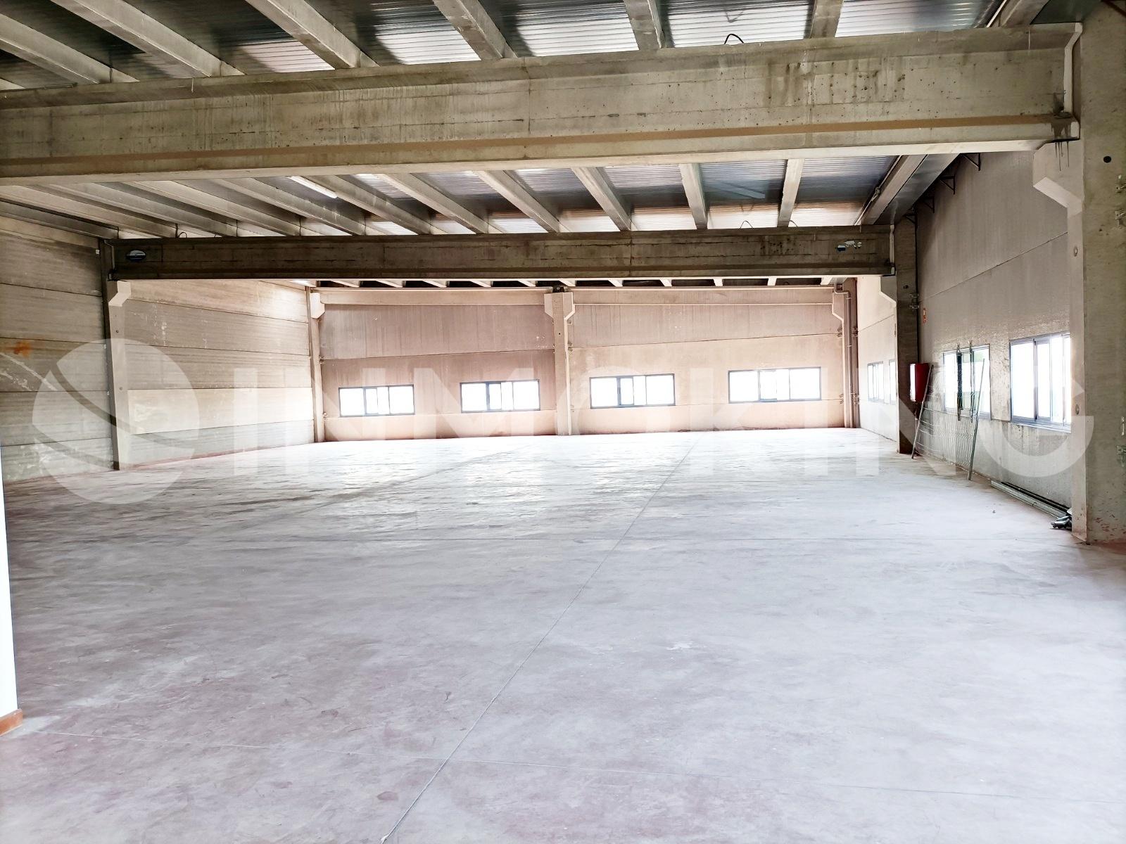 Foto de la propiedad Nave en rentabilidad en Móstoles