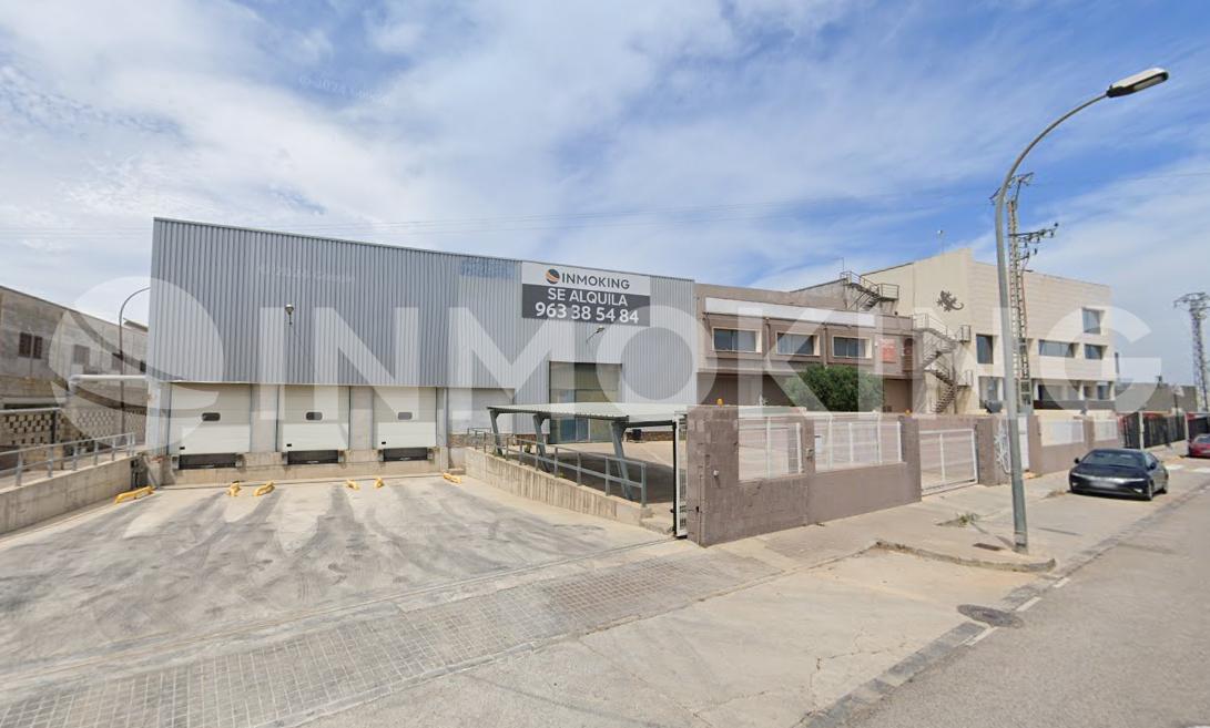 Foto de la propiedad Nave industrial/logística con muelles en Alcácer