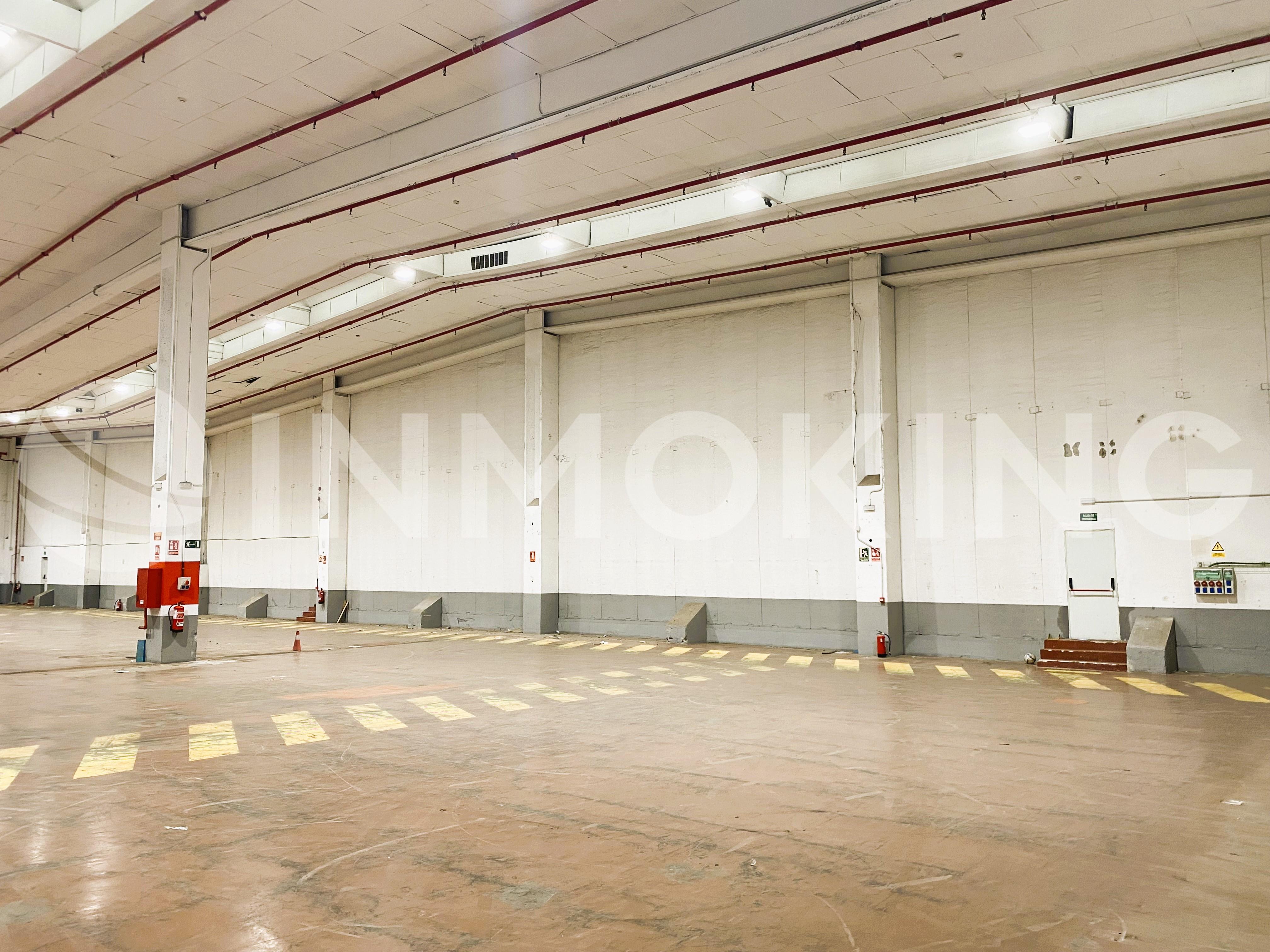 Foto de la propiedad Nave logística en alquiler, Coslada 