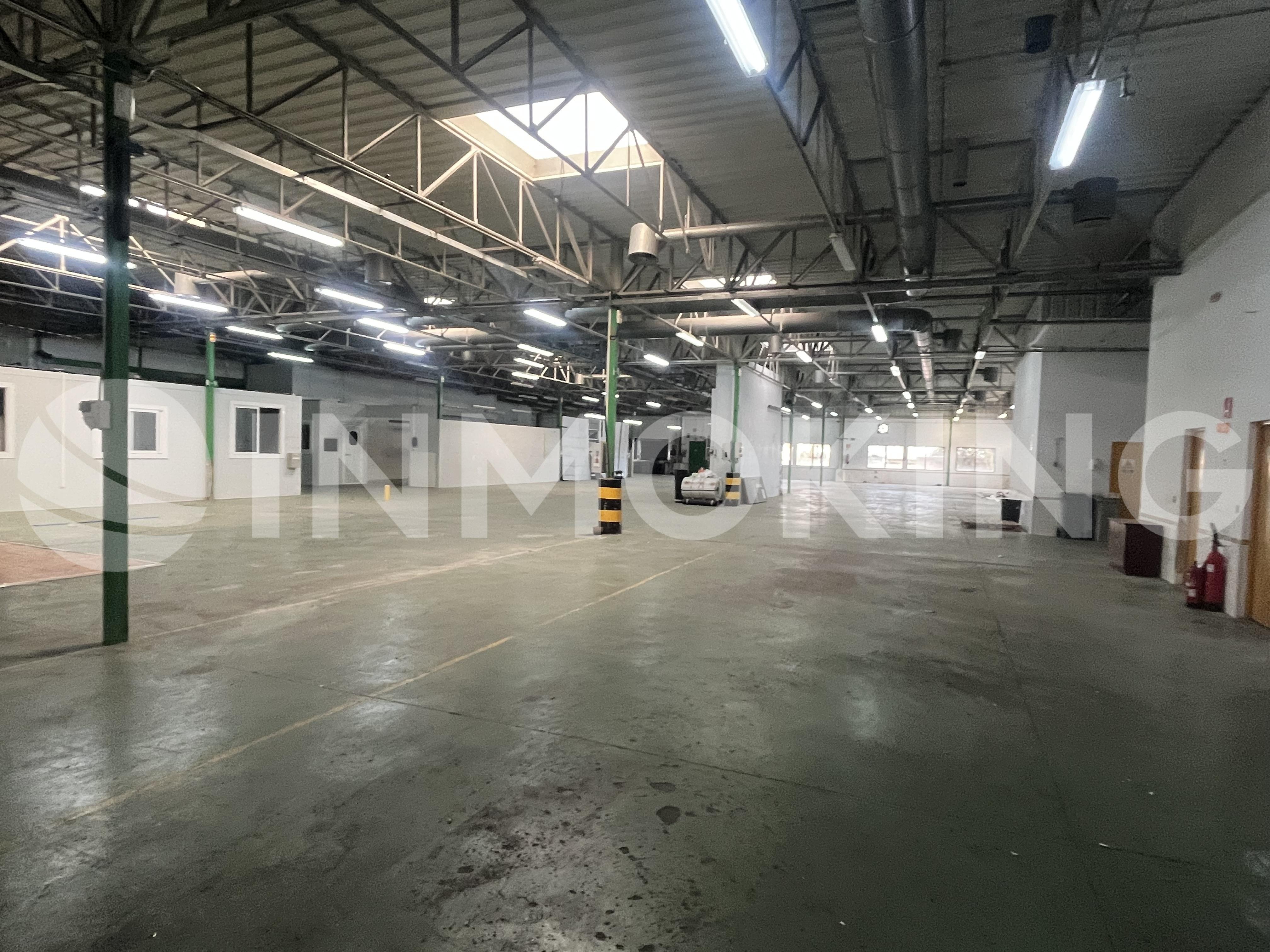 Foto de la propiedad Nave industrial en La Pobla de Vallbona (Valencia)