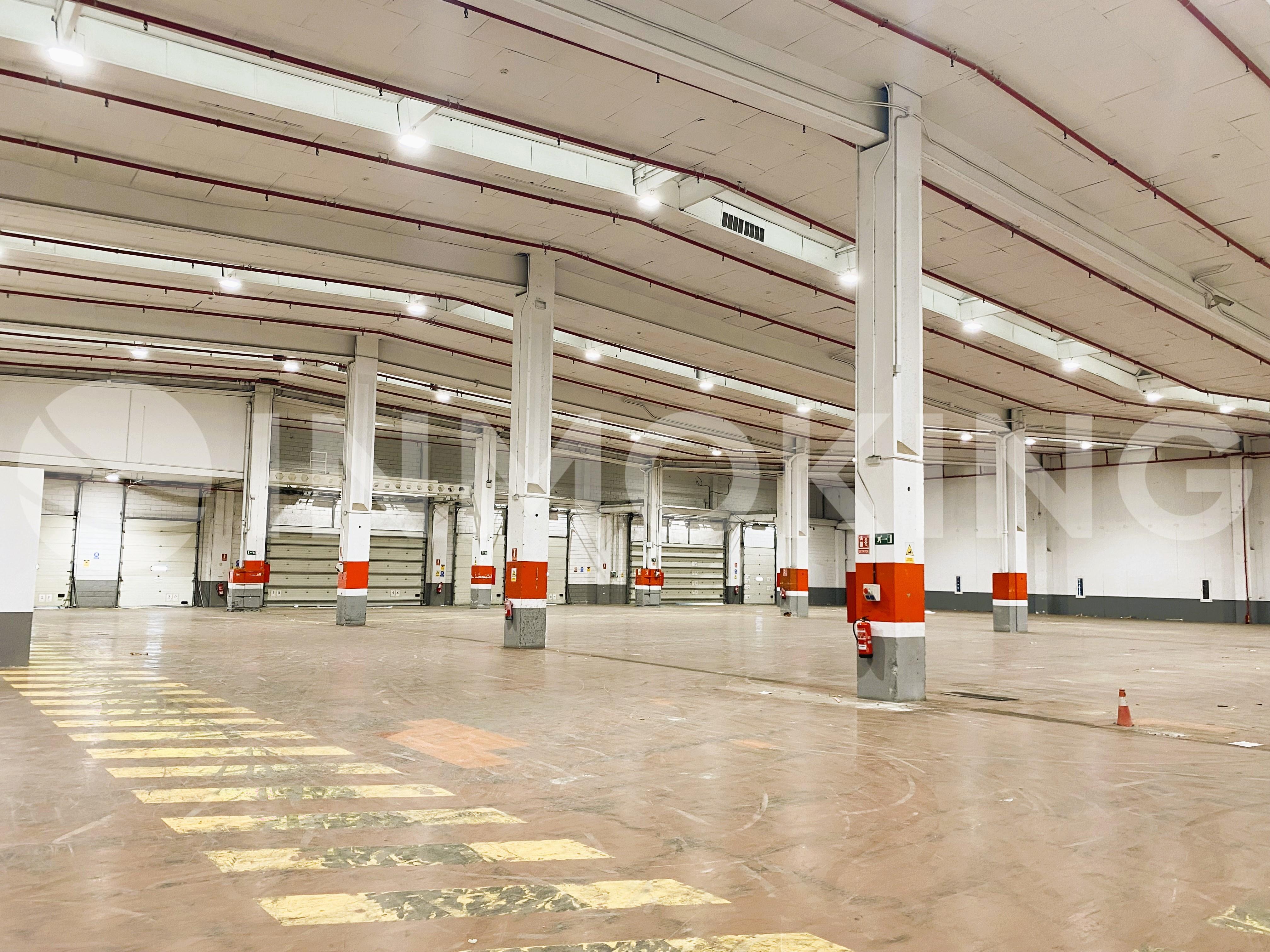 Foto de la propiedad Nave logística en alquiler, Coslada 