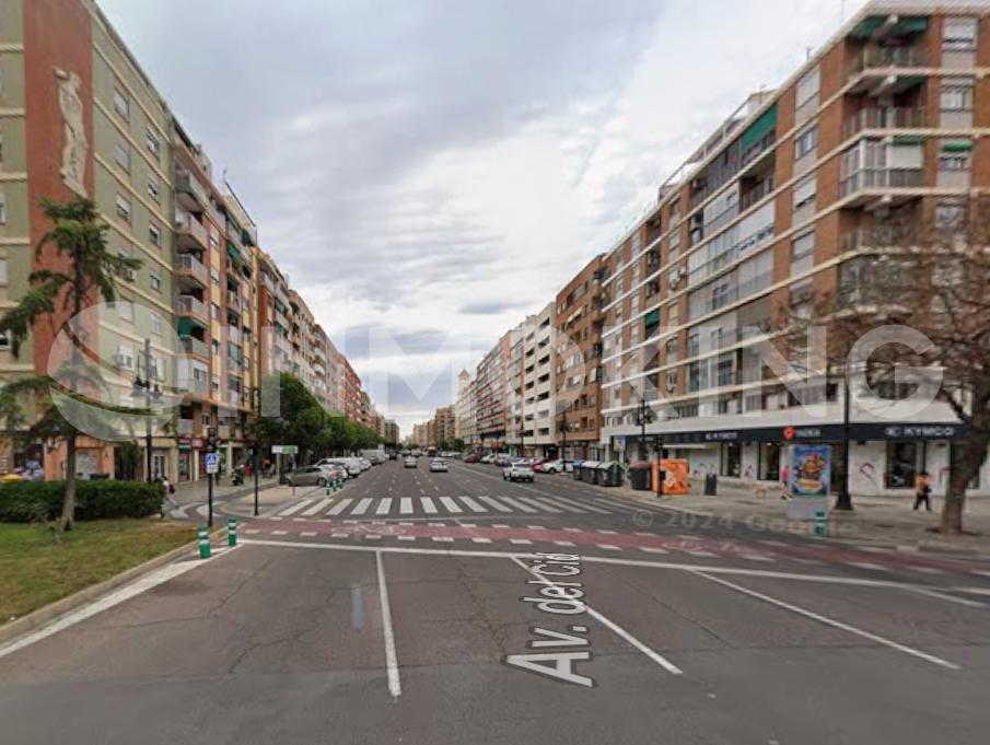 Foto de la propiedad Loca comercial en Avenida del Cid Valencia