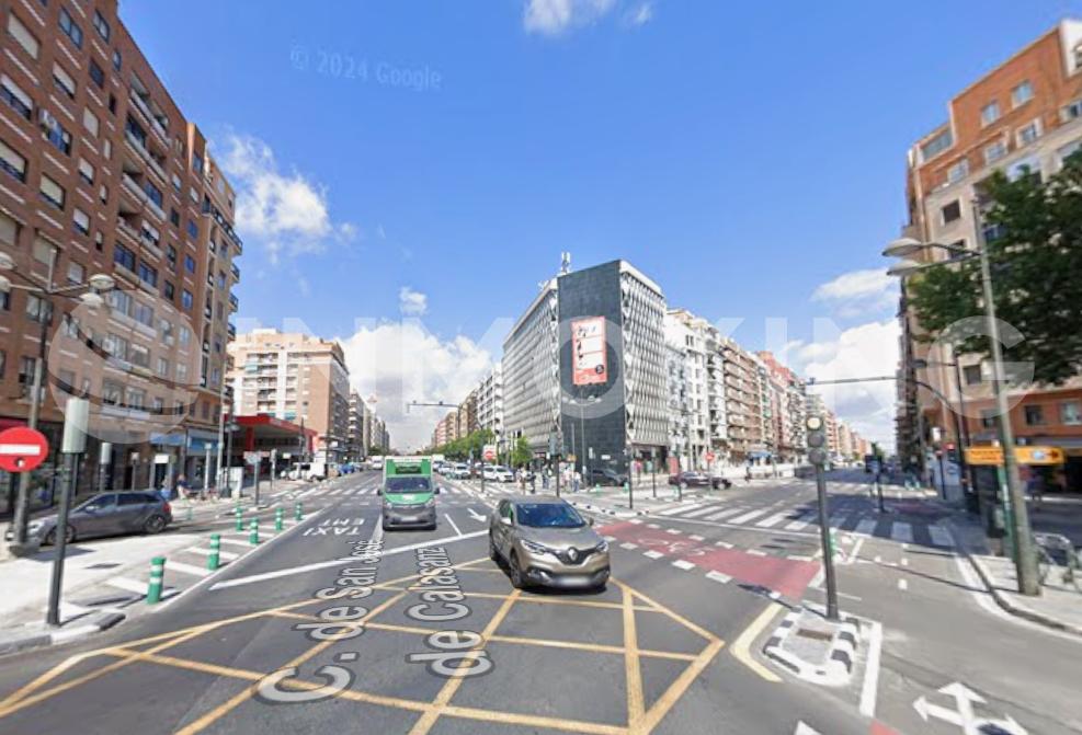 Foto de la propiedad Loca comercial en Avenida del Cid Valencia