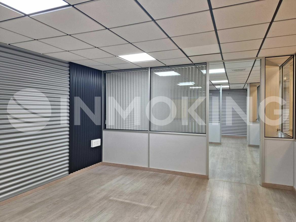 Foto de la propiedad Nave industrial con campa Silla