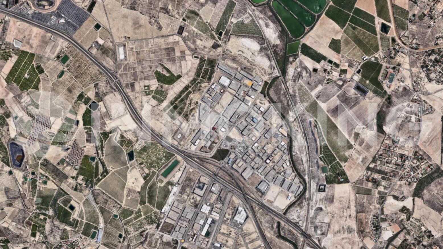 Foto de la propiedad Suelo P.I. Base 2000_San Martín - Parcela 15-3;15-4