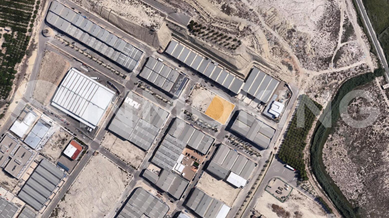 Foto de la propiedad Suelo P.I. Base 2000_San Martín - Parcela 15-3;15-4