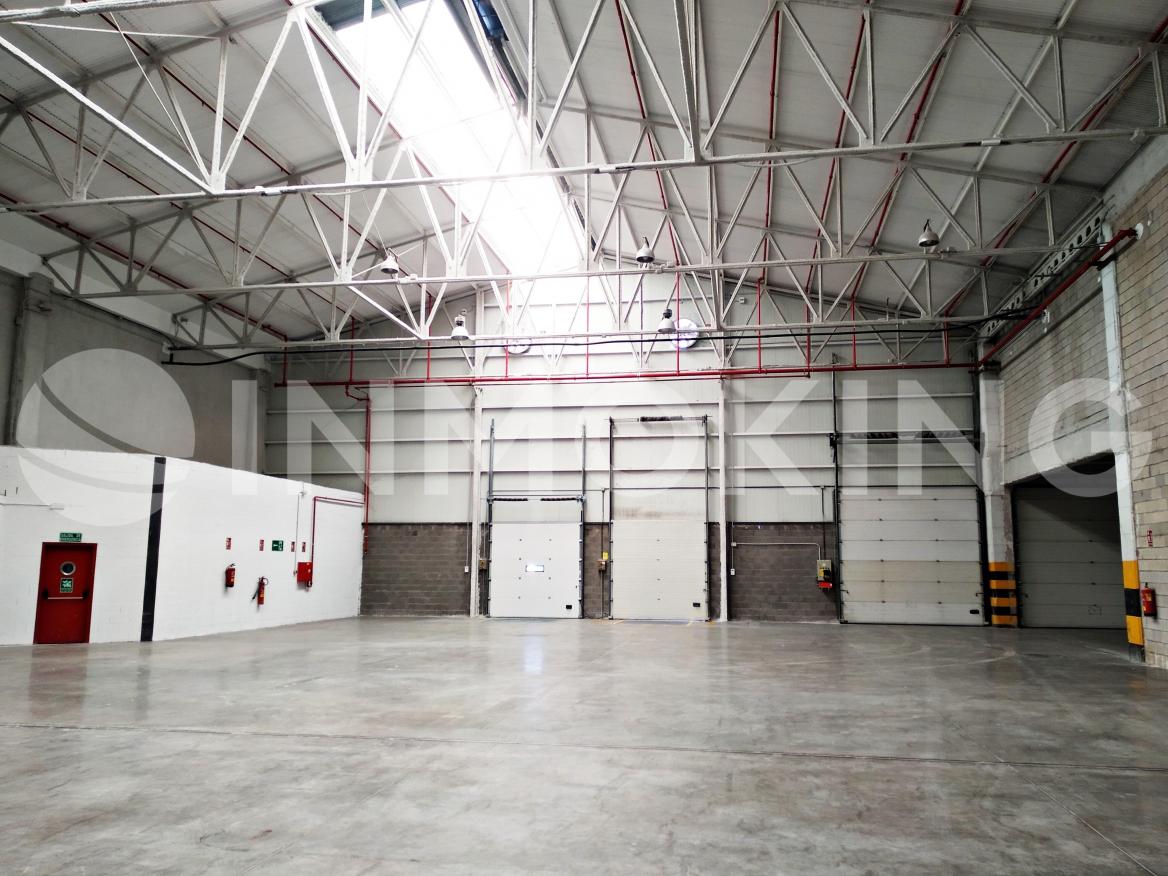 Foto de la propiedad Nave Logística en alquiler en Coslada