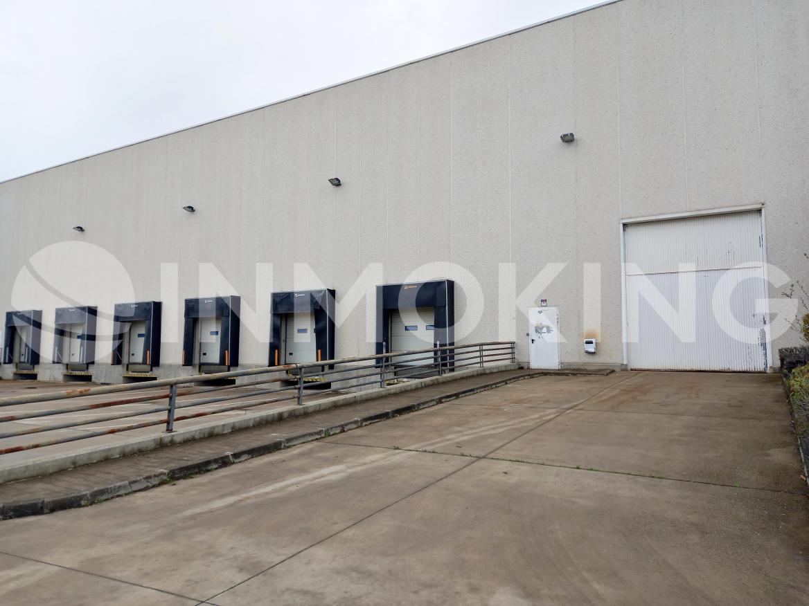 Foto de la propiedad Nave Logística en alquiler en Getafe