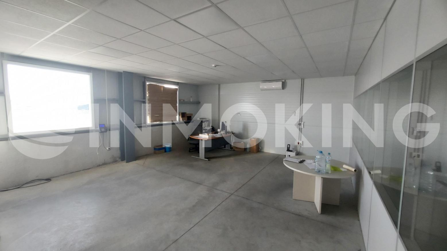 Foto de la propiedad Nave Torres de Cotillas 9.395m2 con muelles