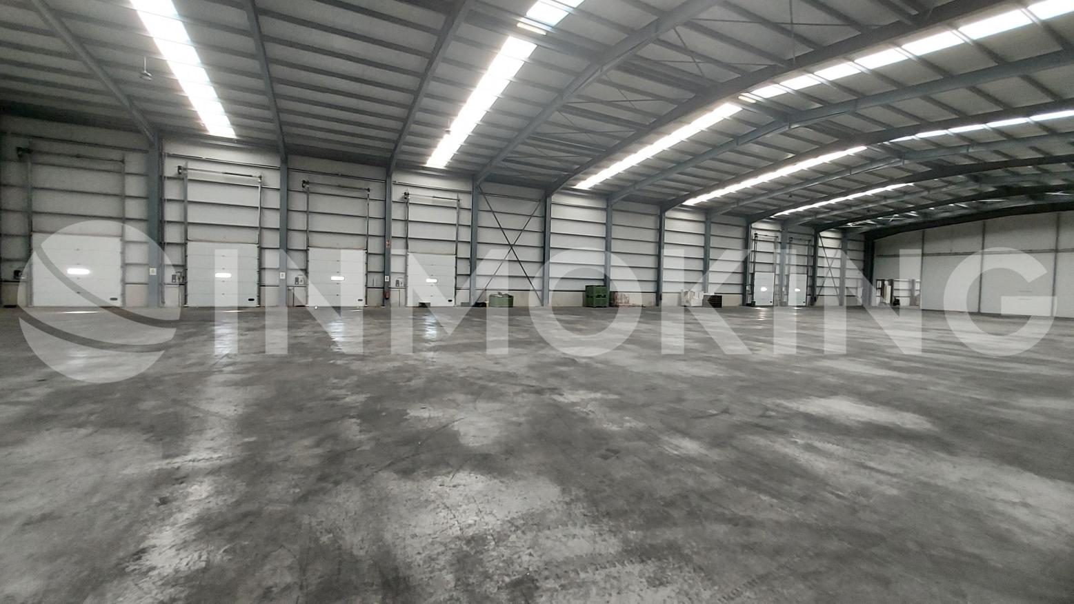 Foto de la propiedad Nave Torres de Cotillas 9.395m2 con muelles