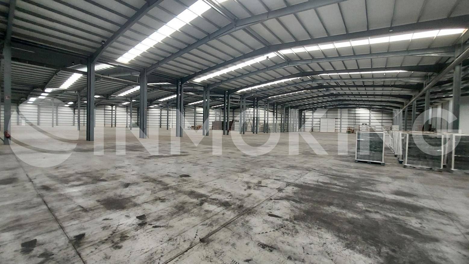 Foto de la propiedad Nave Torres de Cotillas 9.395m2 con muelles