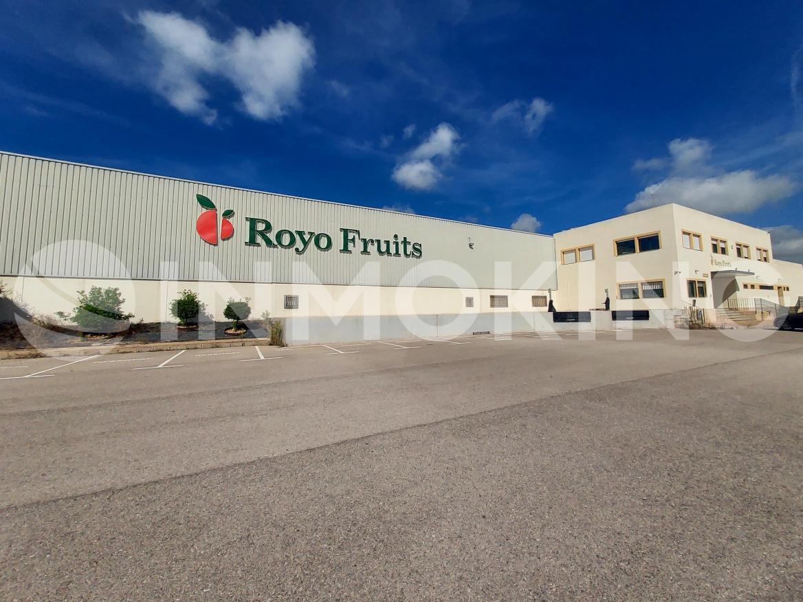 Foto de la propiedad Nave industrial con camaras frigoríficas