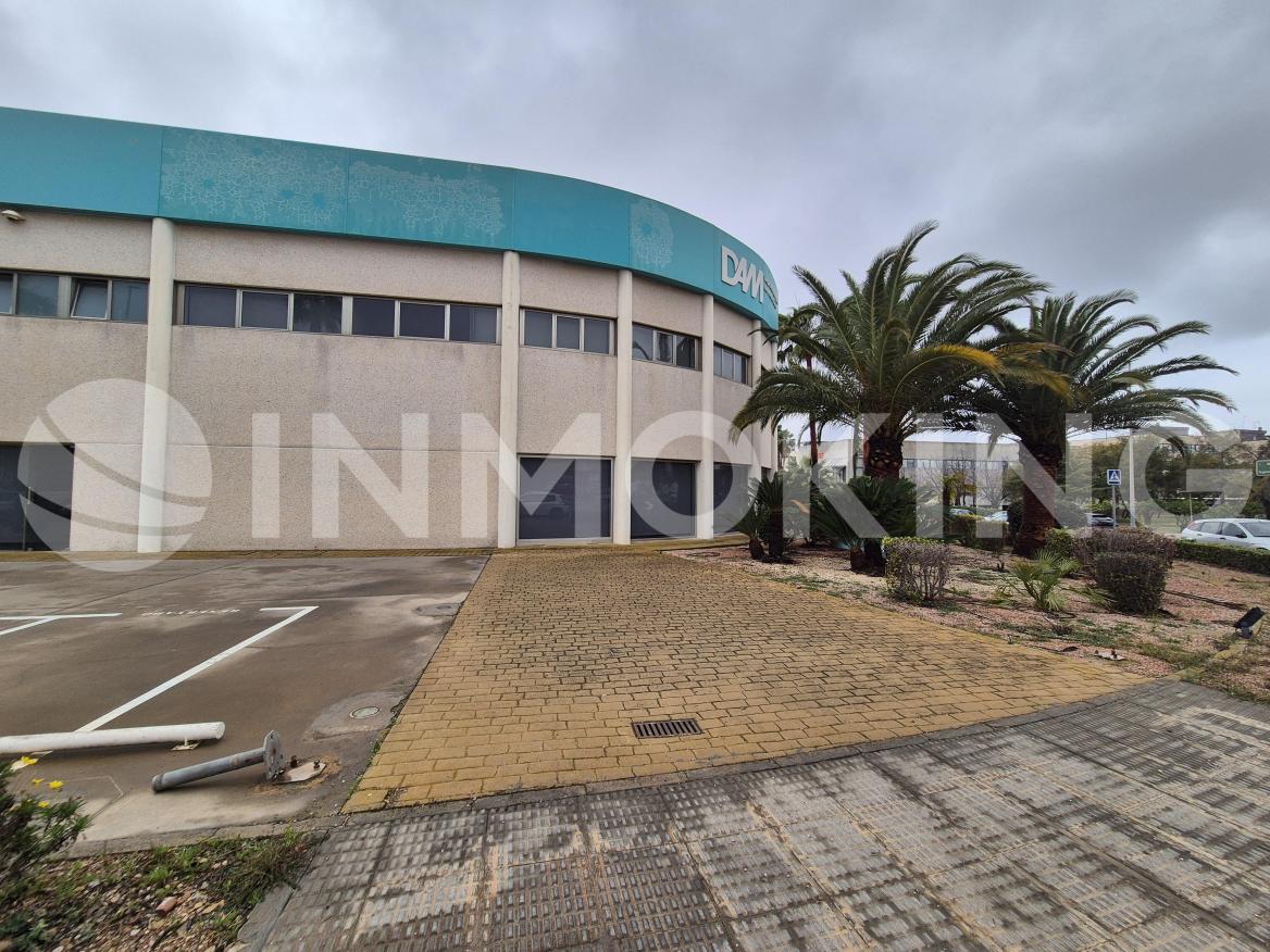 Foto de la propiedad Edificio corporativo de oficinas en alquiler 