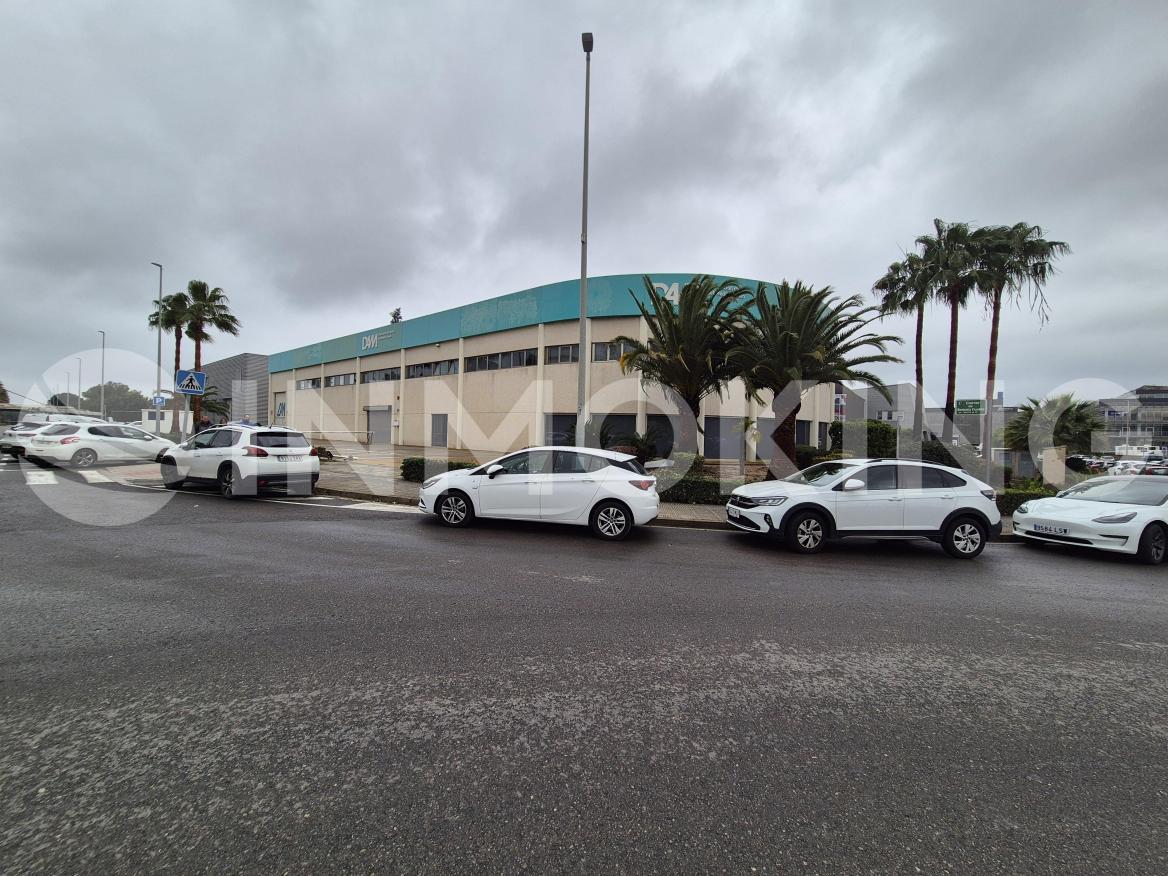 Foto de la propiedad Edificio corporativo de oficinas en alquiler 