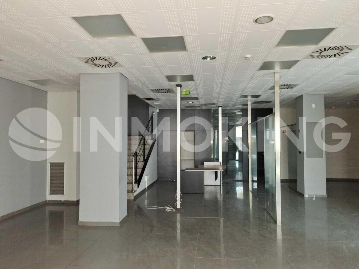 Foto de la propiedad Local primado Reig 183