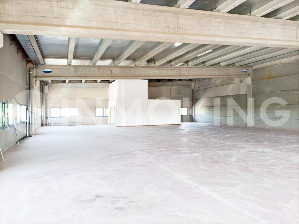 Foto de la propiedad Nave en rentabilidad en Móstoles