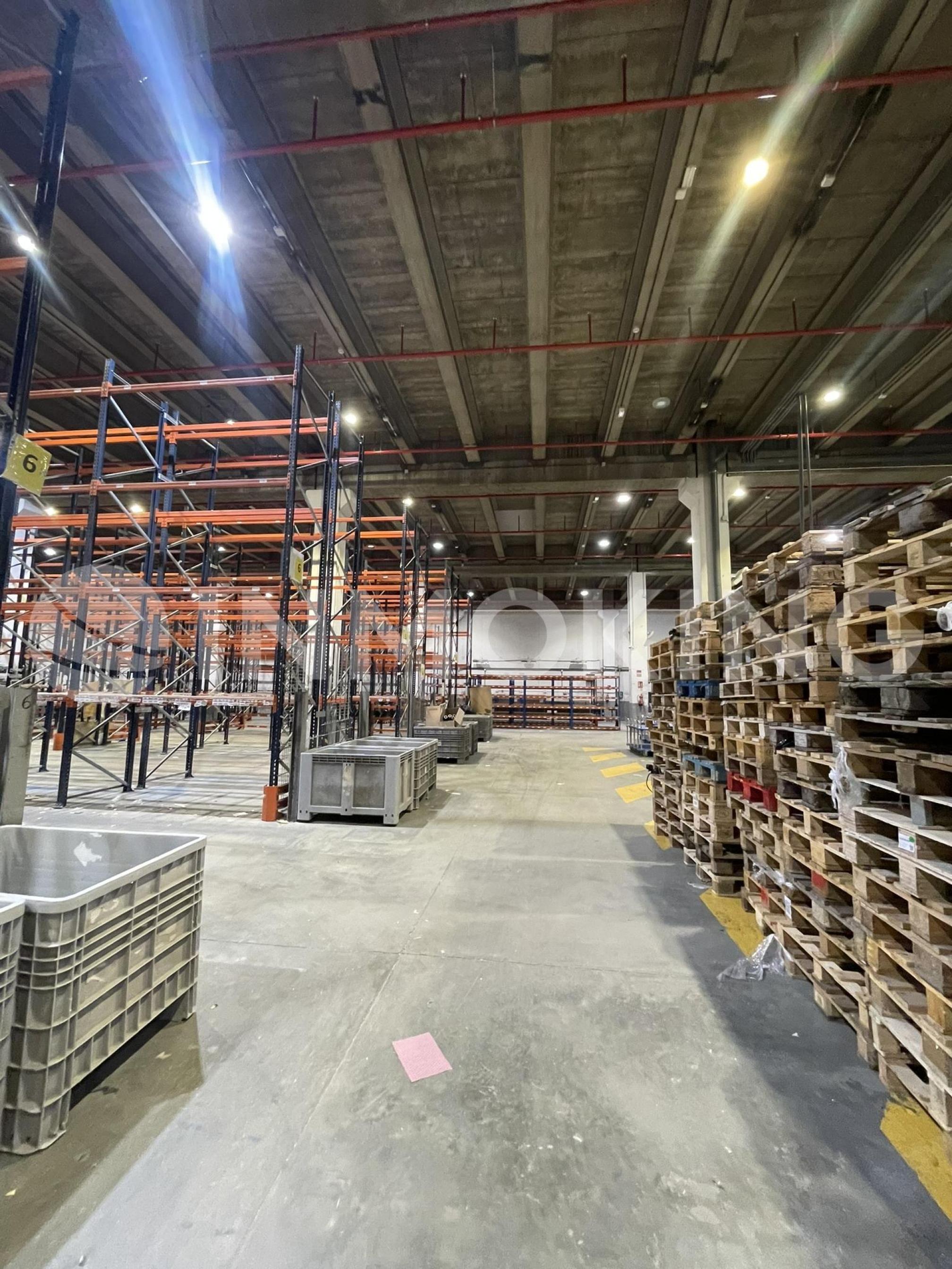 Foto de la propiedad Nave disponible en Coslada