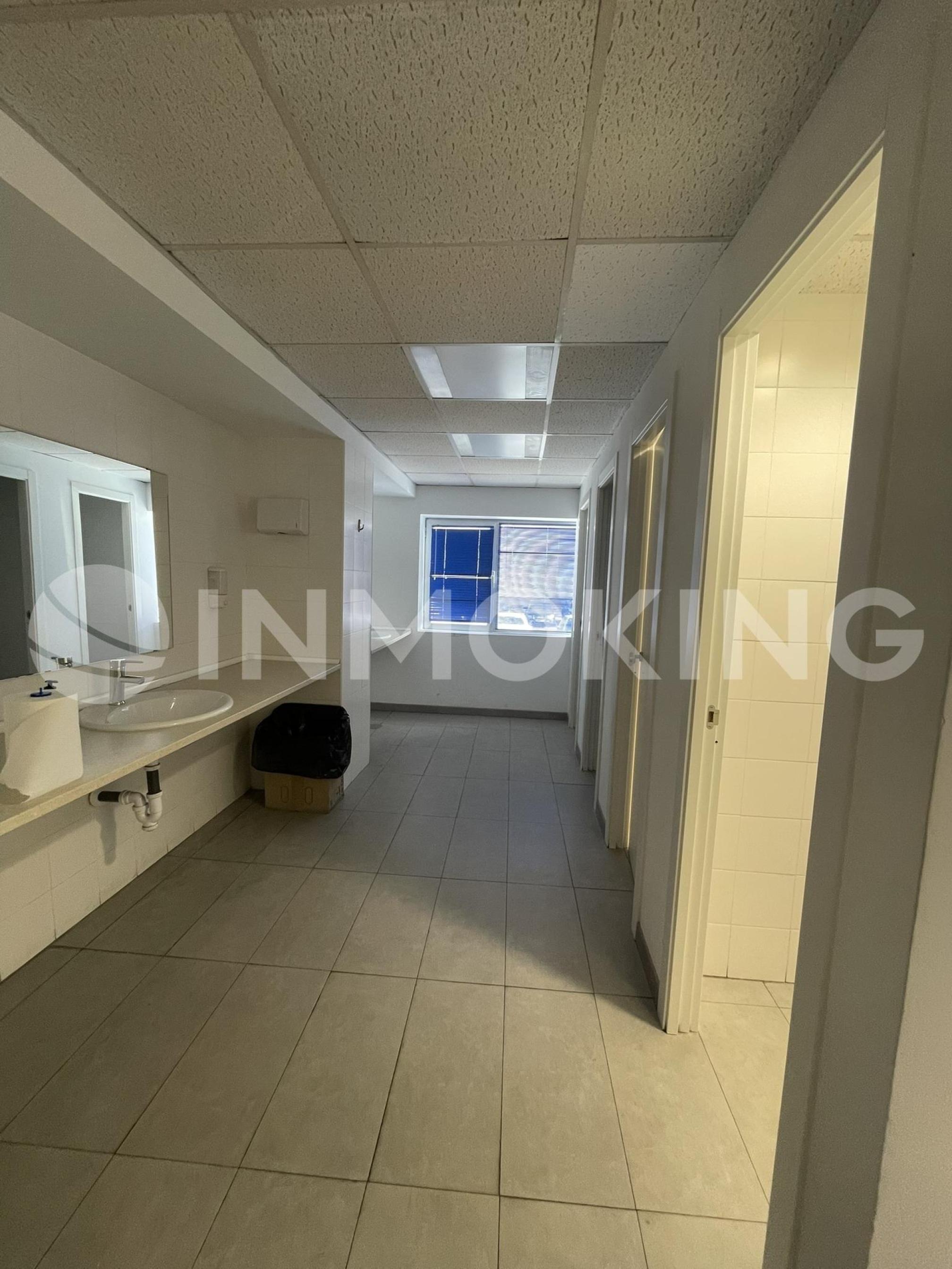 Foto de la propiedad Nave disponible en Coslada