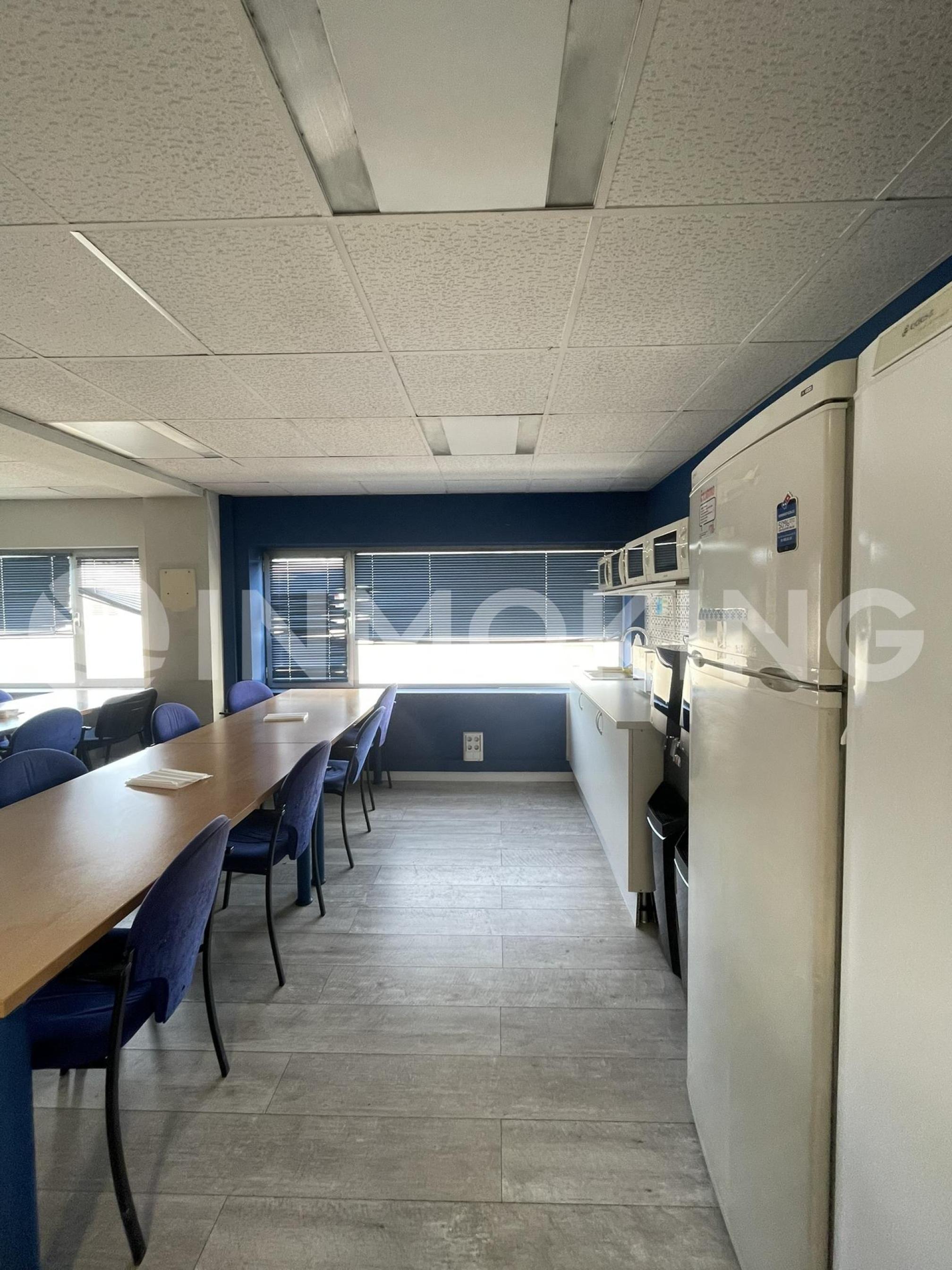 Foto de la propiedad Nave disponible en Coslada