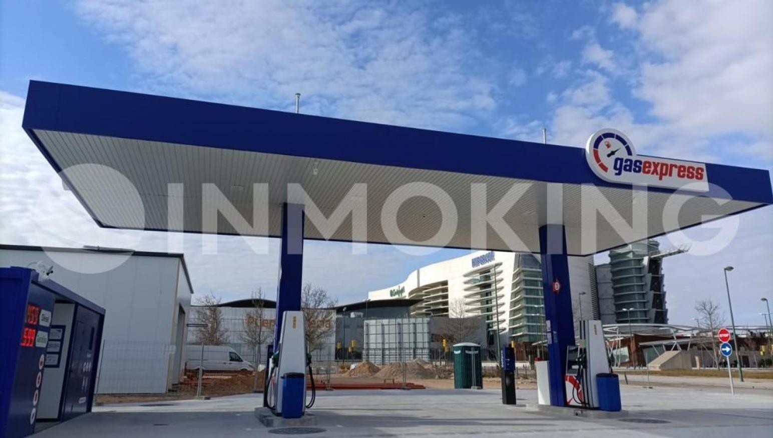 Foto de la propiedad  Mediana comercial y Gasolinera en rentabilidad - Puerto Venecia