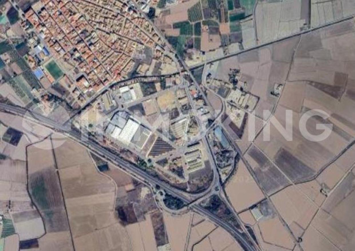 Foto de la propiedad Solar Industrial /logístico en venta