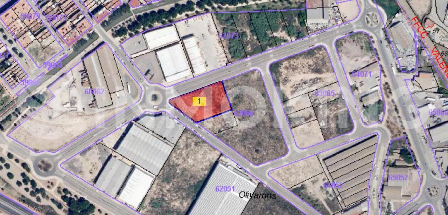 Foto de la propiedad Solar industrial a dos calles en venta - Sollana 