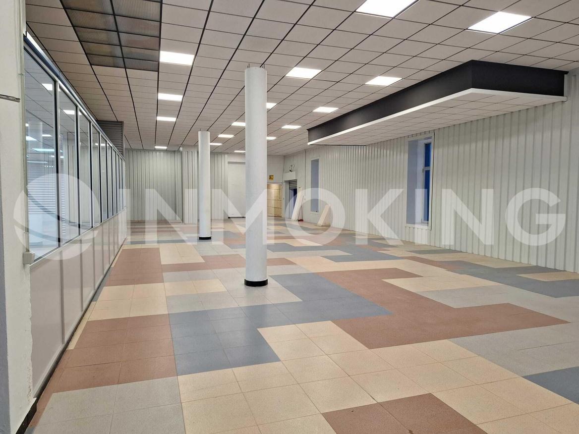 Foto de la propiedad Nave industrial con campa Silla