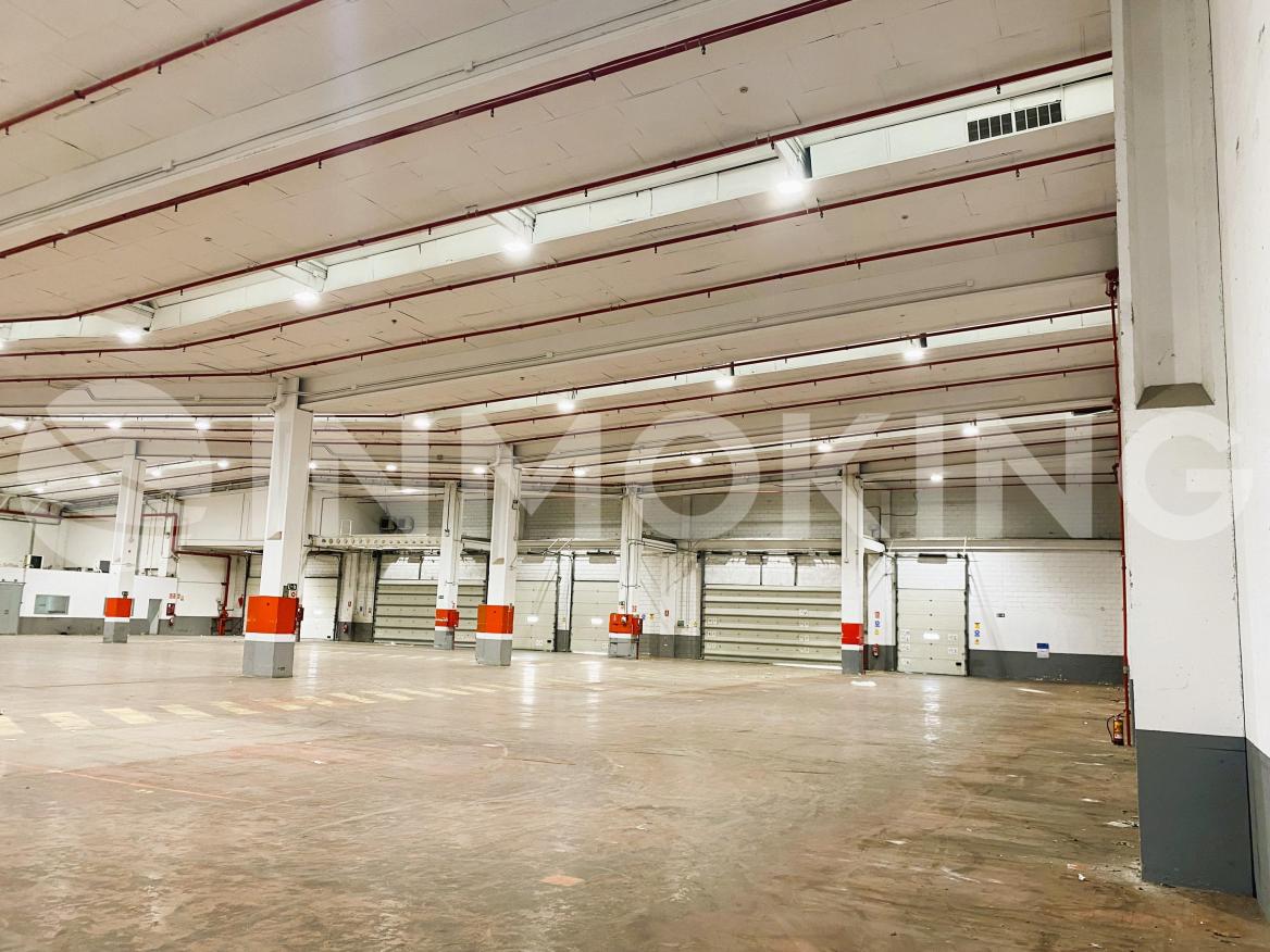Foto de la propiedad Nave logística en alquiler, Coslada
