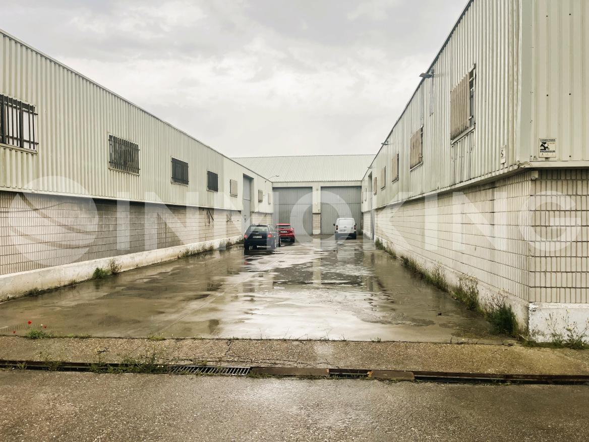 Foto de la propiedad Nave en Venta San Martin de la Vega