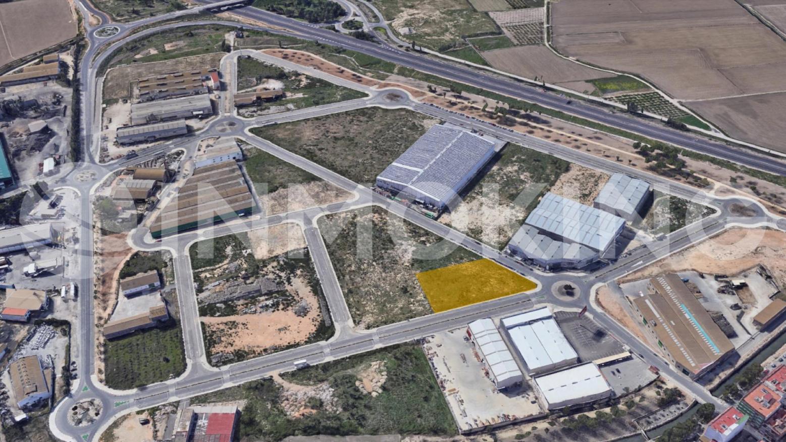 Foto de la propiedad Solar industrial a dos calles en venta - Sollana 