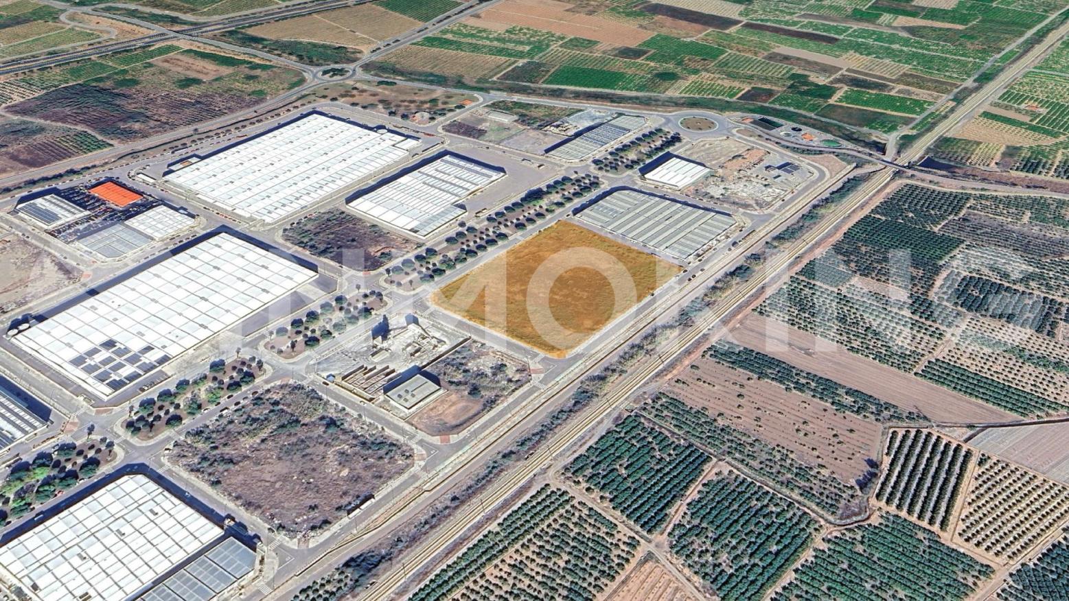 Foto de la propiedad Suelo industrial facahada a tres calles en venta 