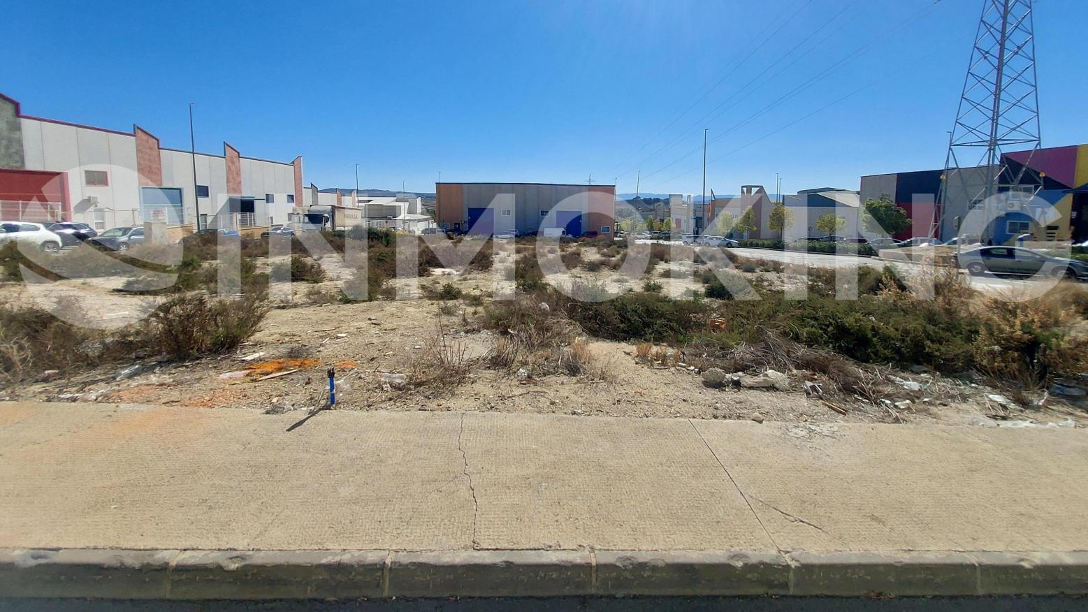 Foto de la propiedad Suelo P.I. Base 2000_San Martín - Parcela 15-1